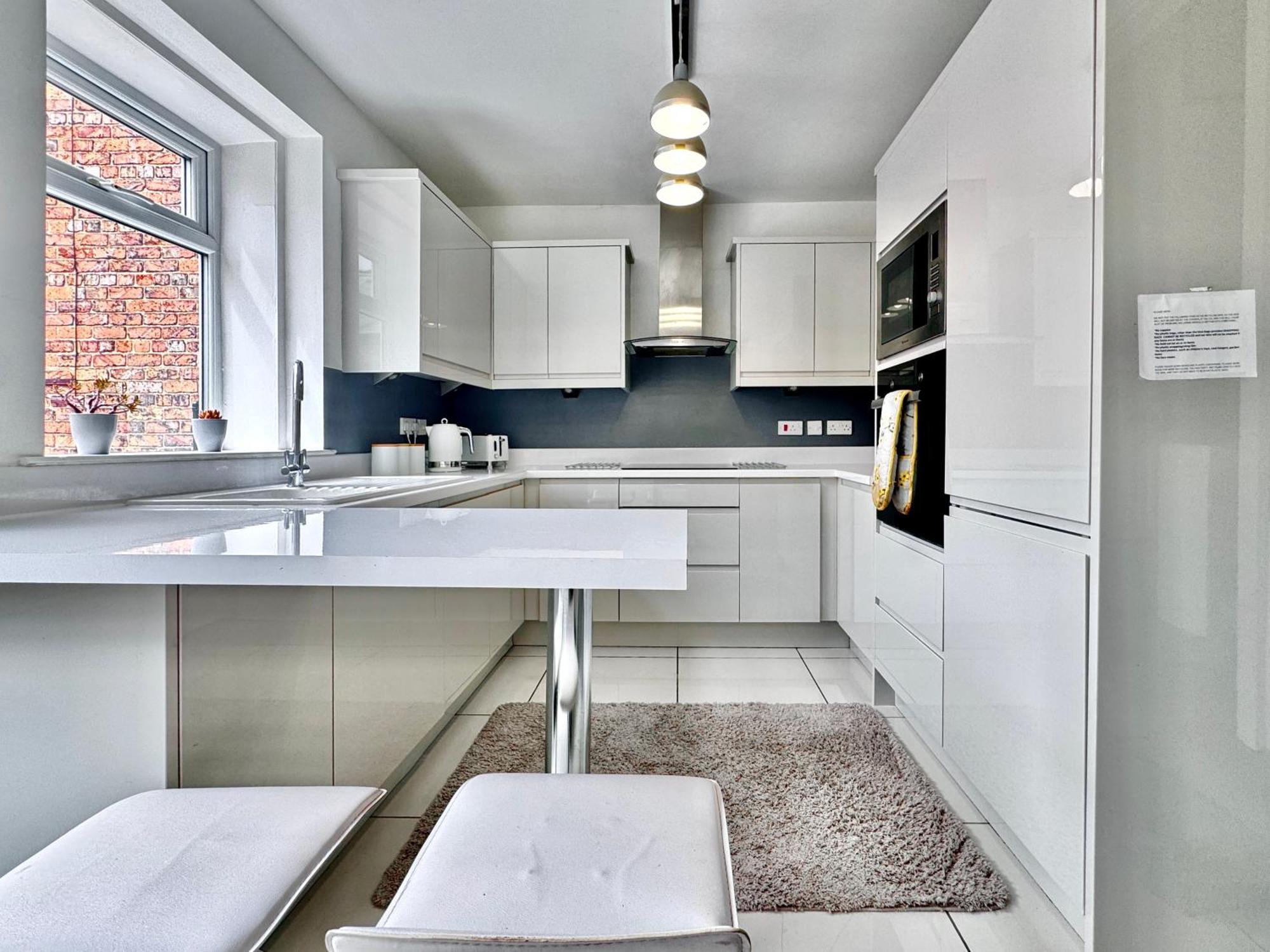 Apartment Victoria With Free Parking Scarborough Buitenkant foto