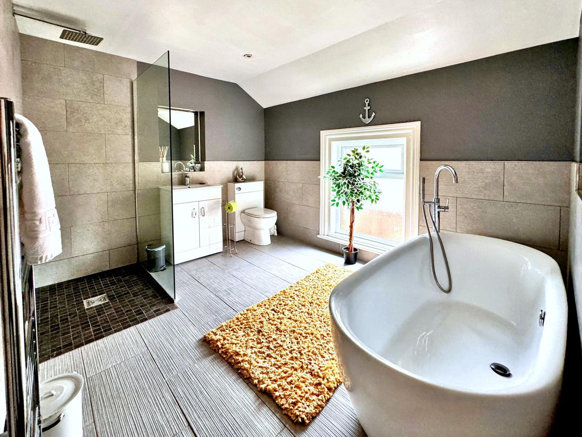Apartment Victoria With Free Parking Scarborough Buitenkant foto